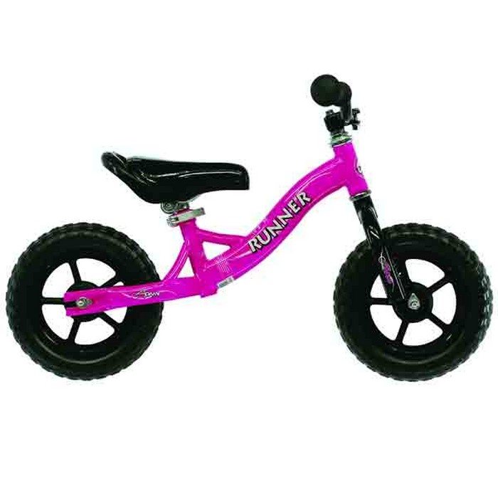 Adams runner sales balance bike